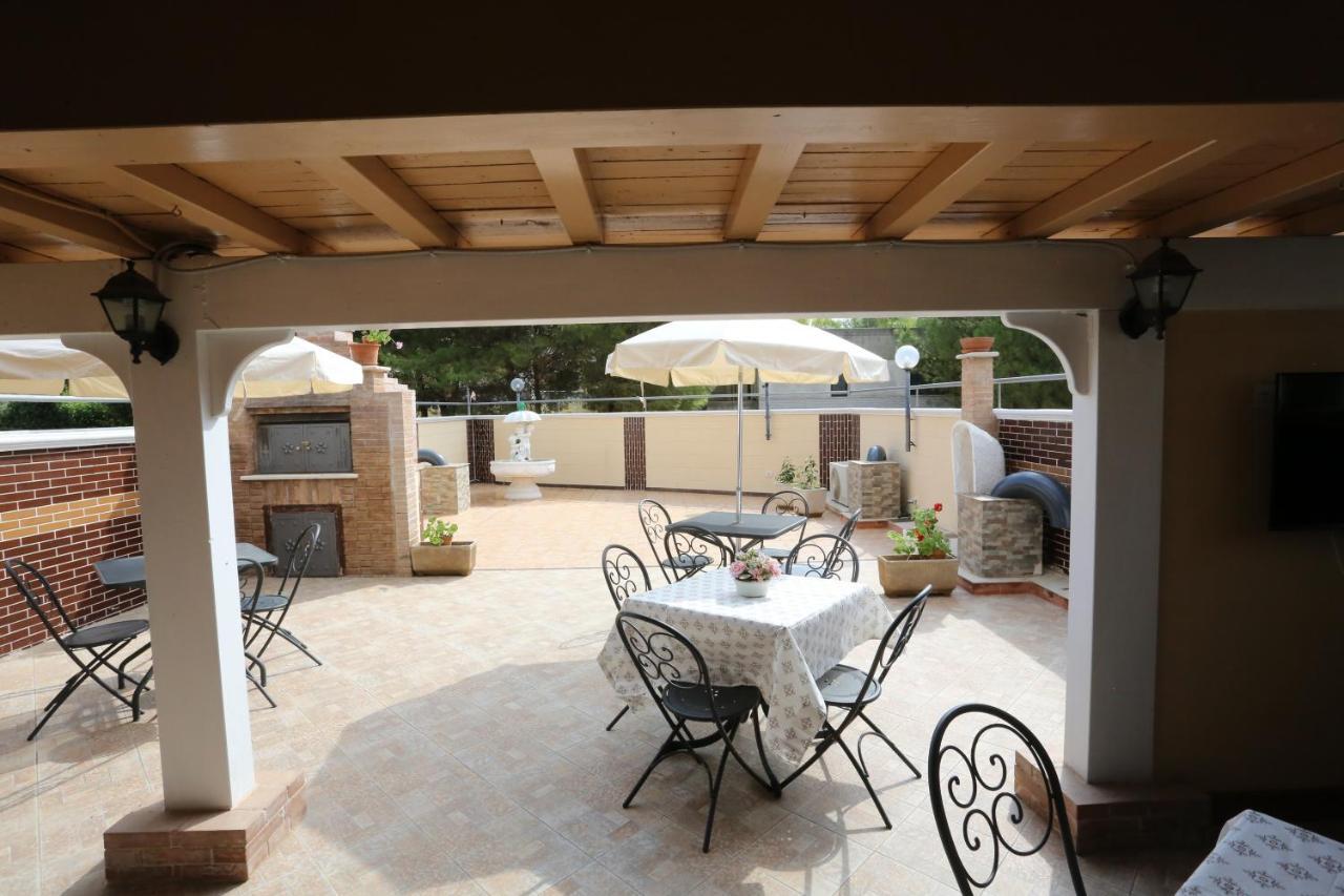 Santoronzo Bed & Breakfast Turi Exterior foto